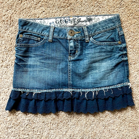 Guess Jean Mini-Skirt, Size 24, Like New Great Condition - Picture 1 of 5